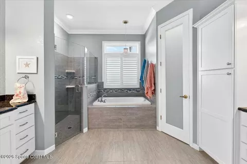 Bath - 4059 Chastain Dr, Melbourne, FL 32940 photo 1 of 7