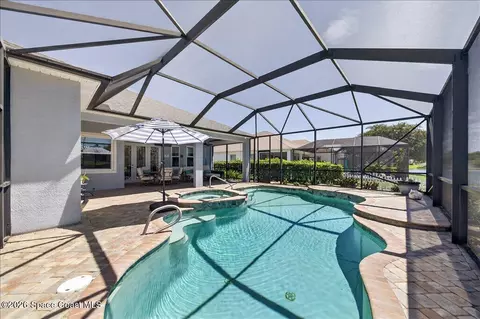 Exterior - 4059 Chastain Dr, Melbourne, FL 32940 photo 12 of 14