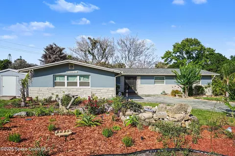 427 Lynn Ave, Melbourne, FL 32935
