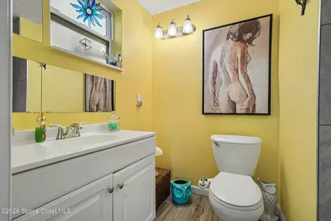 Bath - 427 Lynn Ave, Melbourne, FL 32935 photo 2 of 2