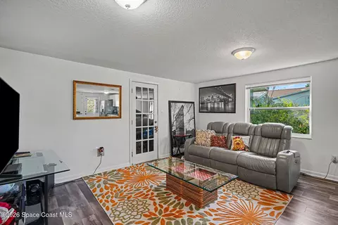Living - 427 Lynn Ave, Melbourne, FL 32935 photo 1 of 1