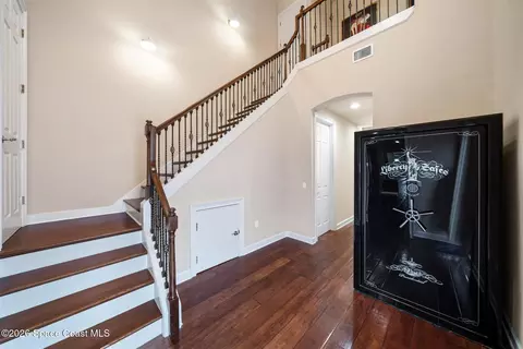 Entry Way - 6760 Still Point Dr, Melbourne, FL 32940 photo 2 of 3