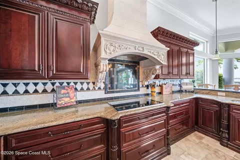 Kitchen - 6760 Still Point Dr, Melbourne, FL 32940 photo 3 of 7