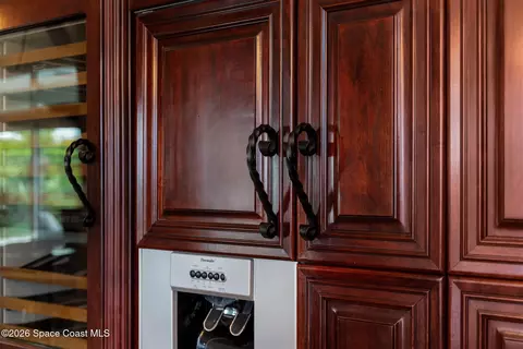 Kitchen - 6760 Still Point Dr, Melbourne, FL 32940 photo 5 of 7