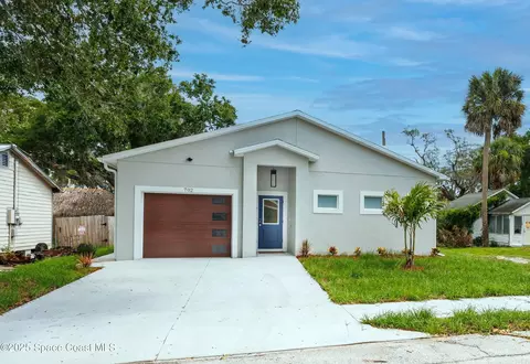 702 Shady Ln, Melbourne Beach, FL 32951