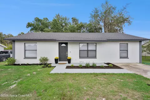 65 S Courtland Blvd, Deltona, FL 32738