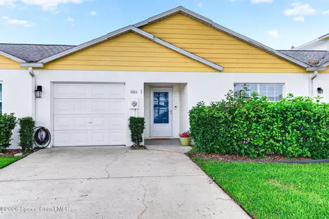 1004 Villa Dr, Melbourne, FL 32940