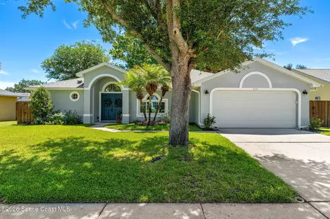 676 Sheridan Woods Dr, Melbourne, FL 32904