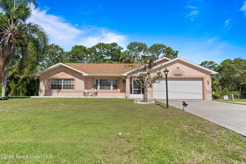 1340 Harper Blvd SW, Palm Bay, FL 32908