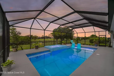 Exterior - 3995 Domain Ct, Melbourne, FL 32934 photo 6 of 13
