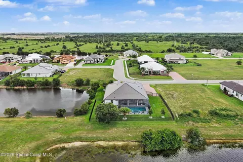 View/Area - 3995 Domain Ct, Melbourne, FL 32934 photo 6 of 8