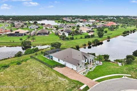 View/Area - 3995 Domain Ct, Melbourne, FL 32934 photo 4 of 8