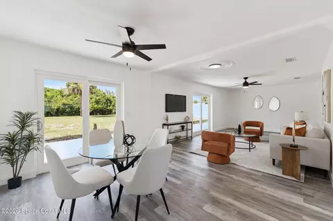 Living - 13 Juniper Dr, Ormond Beach, FL 32176 photo 1 of 3