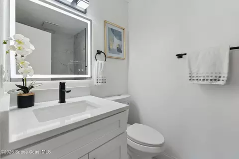 Bath - 13 Juniper Dr, Ormond Beach, FL 32176 photo 2 of 2