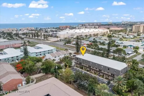 1010 Pinetree Dr #208, Indian Harbour Beach, FL 32937