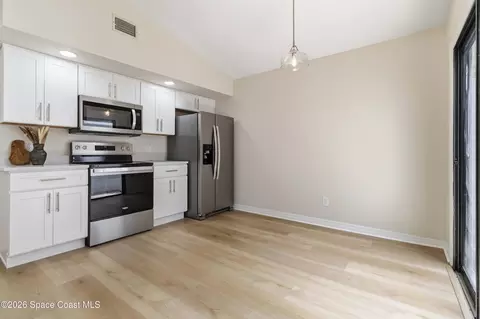 Kitchen - 598 Pine Forest Ct, Melbourne, FL 32940 photo 1 of 4