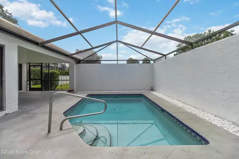 Exterior - 598 Pine Forest Ct, Melbourne, FL 32940 photo 4 of 11