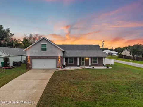 6165 Allmont St, Cocoa, FL 32927