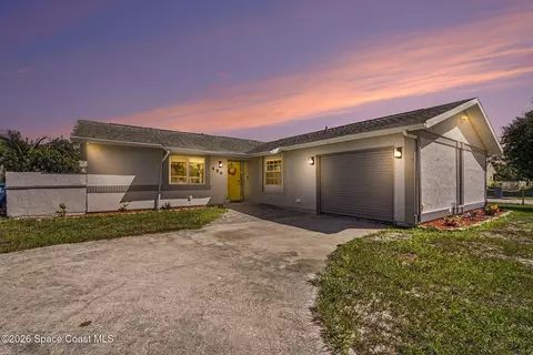 496 NE Ralwood Ln NE #55, Palm Bay, FL 32907
