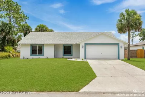 709 Haryestor Ave SW, Palm Bay, FL 32908