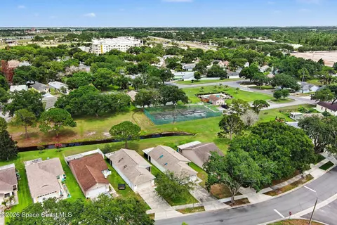 3006 Dunhill Dr, Cocoa, FL 32926