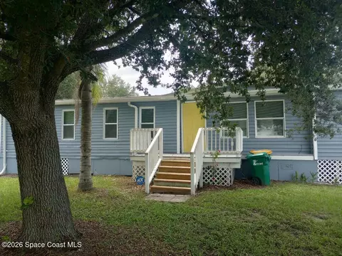 4889 Cambridge Dr, Mims, FL 32754 photo 2