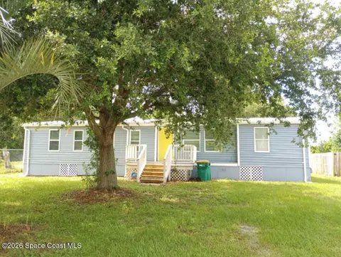 4889 Cambridge Dr, Mims, FL 32754