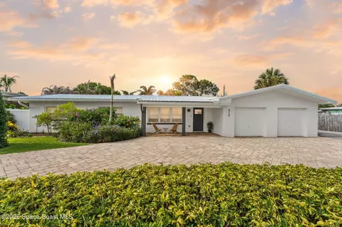 415 Hibiscus Trl, Melbourne Beach, FL 32951