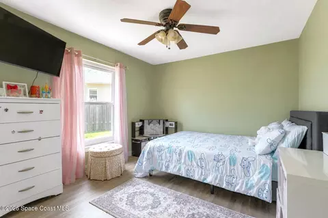 Bedroom - 1697 Atrium Dr, Melbourne, FL 32935 photo 4 of 4