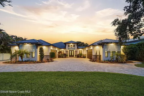 510 N Riverside Dr, Indialantic, FL 32903