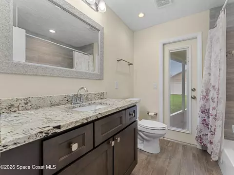 Bath - 2427 Nobility Ave, Melbourne, FL 32934 photo 3 of 4