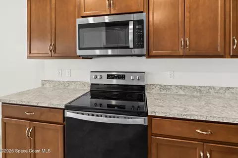 Kitchen - 3628 Loggerhead Ln, Mims, FL 32754 photo 5 of 5