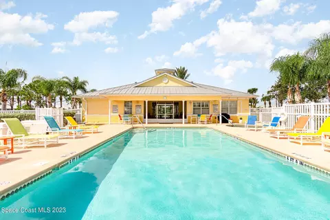 Exterior - 543 Heming Way, Melbourne, FL 32901 photo 6 of 7