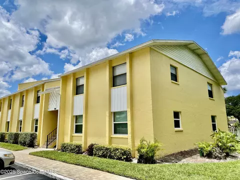 594 N Wickham Rd #2, Melbourne, FL 32935