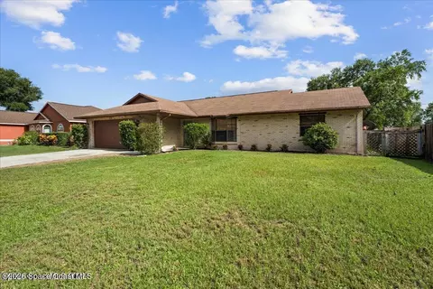 776 Beacon St NW, Palm Bay, FL 32907