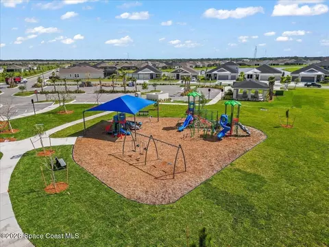 View/Area - 8476 Lyside Dr, Melbourne, FL 32940 photo 6 of 7