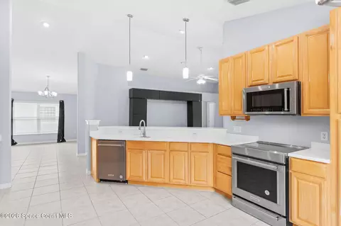 Kitchen - 3543 Siderwheel Dr, Rockledge, FL 32955 photo 1 of 6