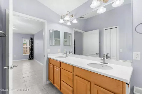Bath - 3543 Siderwheel Dr, Rockledge, FL 32955 photo 3 of 6