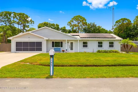 145 Nesbitt St NE, Palm Bay, FL 32907