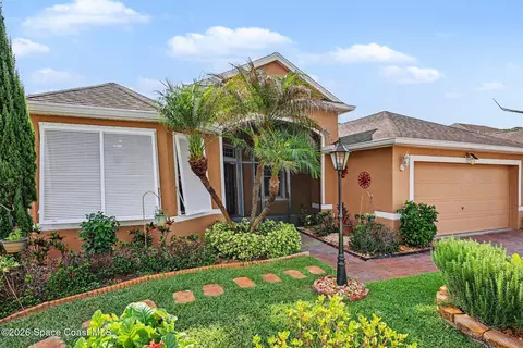 236 Grouper Cir SE, Palm Bay, FL 32909