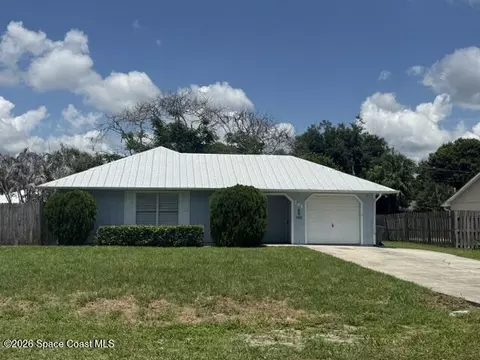 265 13th Ave, Vero Beach, FL 32962