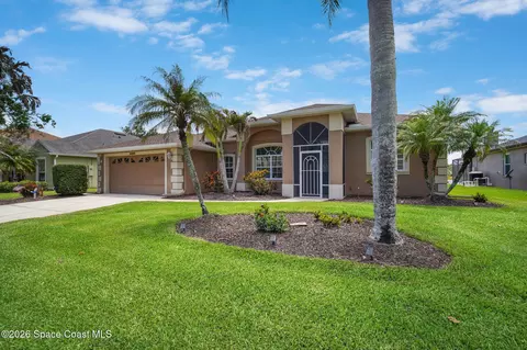 1811 Hensley Dr, Rockledge, FL 32955