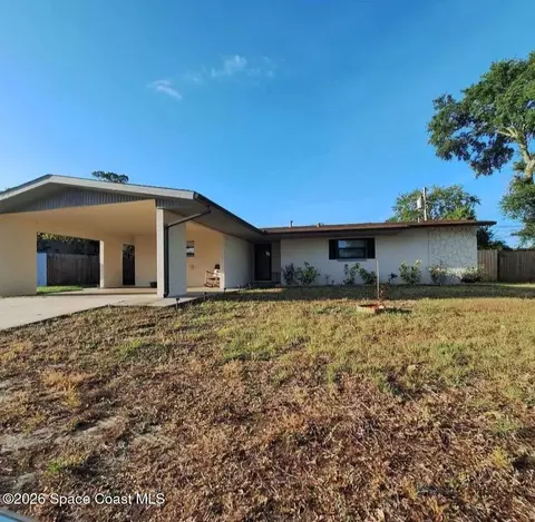 585 Harrison St, Titusville, FL 32780