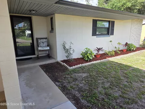 585 Harrison St, Titusville, FL 32780