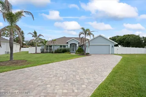 1064 Captiva Island Cir SW, Palm Bay, FL 32908