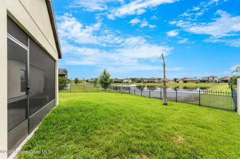 Exterior - 869 Fiddleleaf Cir, Melbourne, FL 32904 photo 8 of 10