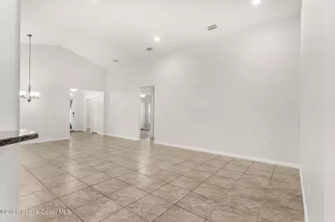 Living - 869 Fiddleleaf Cir, Melbourne, FL 32904 photo 4 of 8
