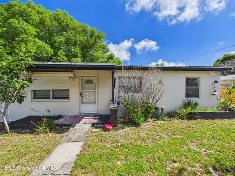 1052 Broadmoor Dr, Cocoa, FL 32922