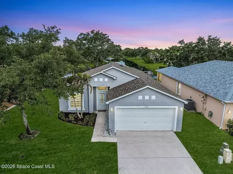 966 E 13th Sq, Vero Beach, FL 32960