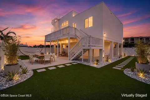 2031 S Orlando Ave, Cocoa Beach, FL 32931